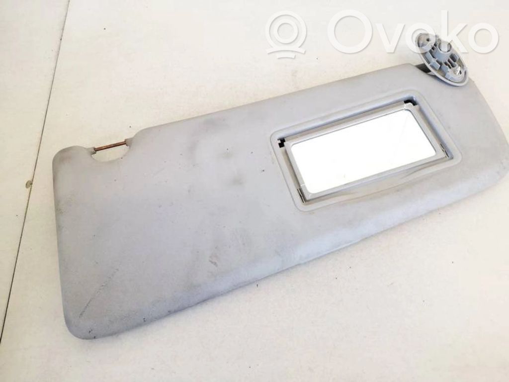 Sun visor