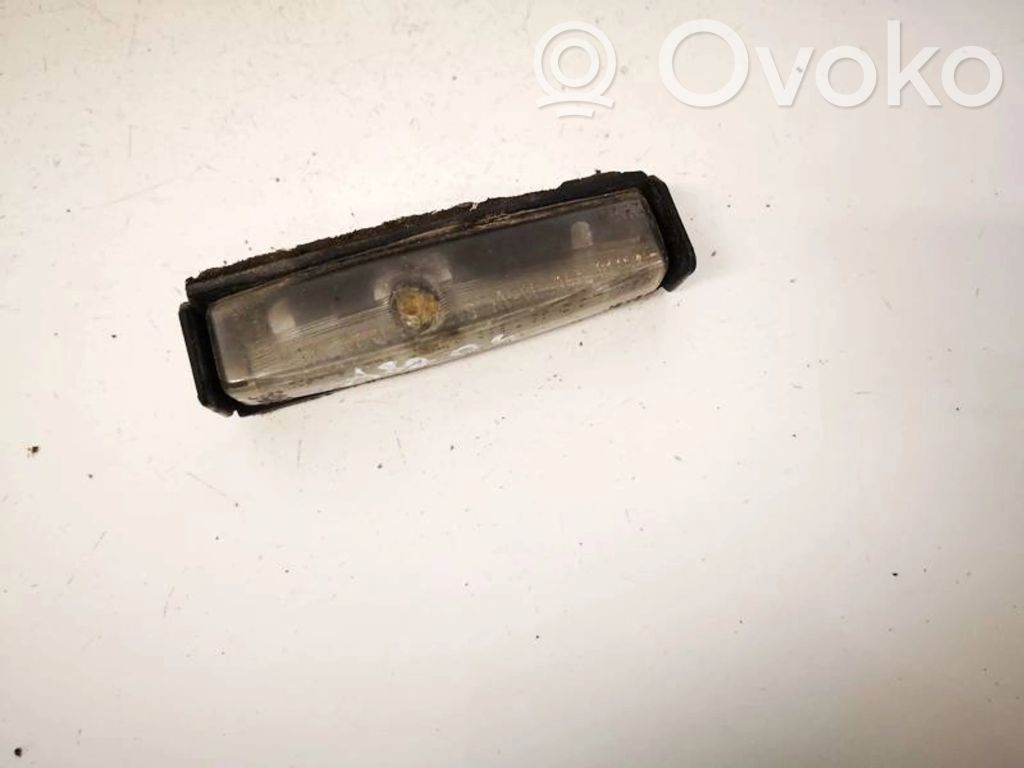 Toyota Avensis Verso Kennzeichenbeleuchtung 