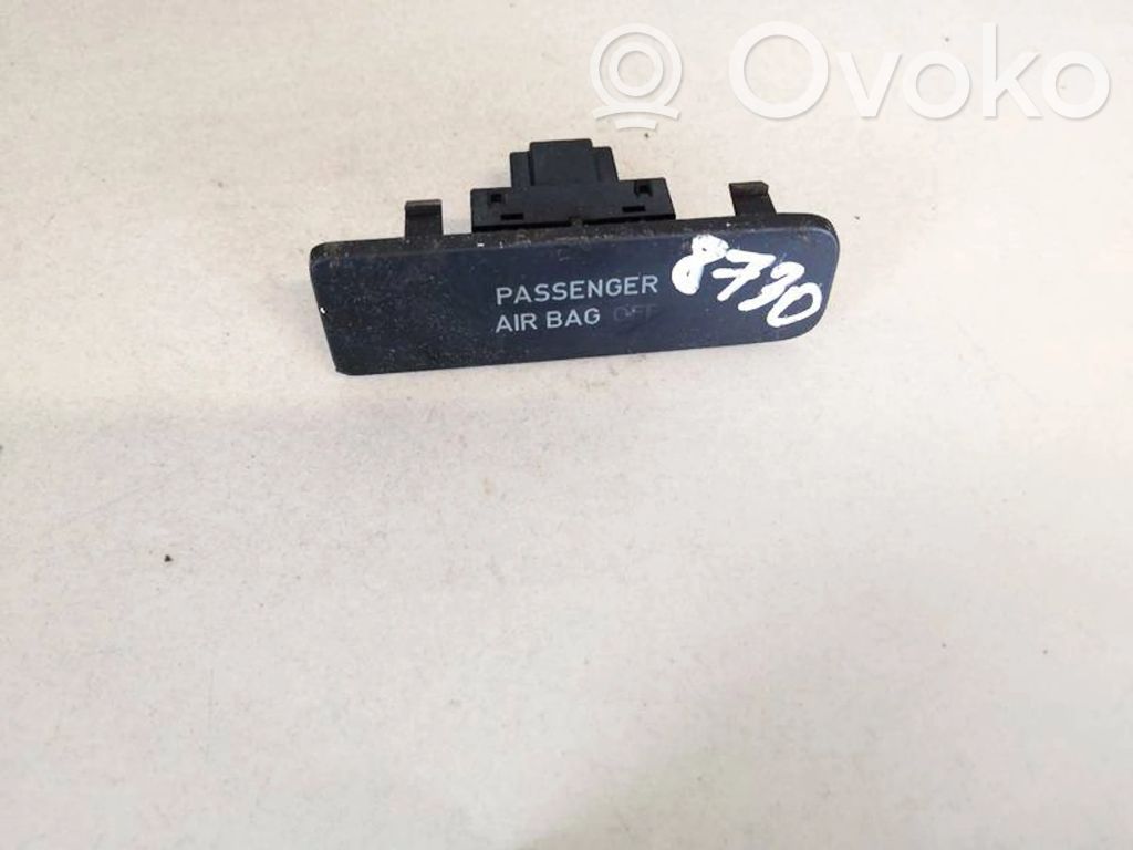 Volkswagen Tiguan Comutator pornit/oprit airbag pasager 