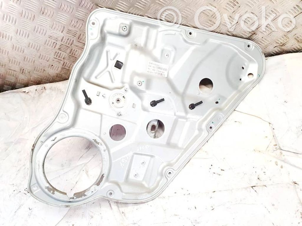 KIA Ceed Alzacristalli del portellone scorrevole con motorino 