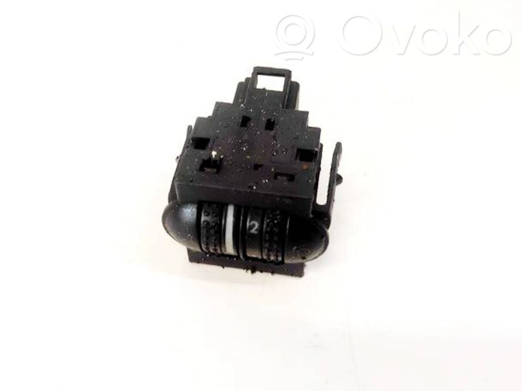 Volkswagen PASSAT B5 Interruptor de control del panel de luces