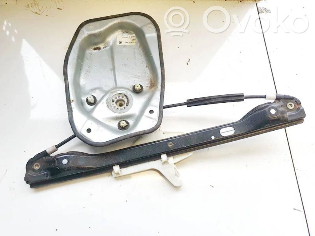 Volkswagen Golf V Alzacristalli del portellone scorrevole con motorino