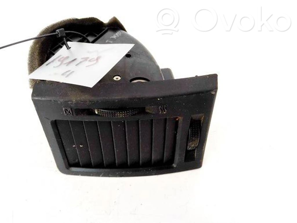Hyundai Getz Grilă ventilație/ramă laterală bord