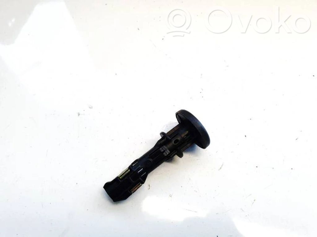 Volkswagen PASSAT B4 Alte piese de interior 