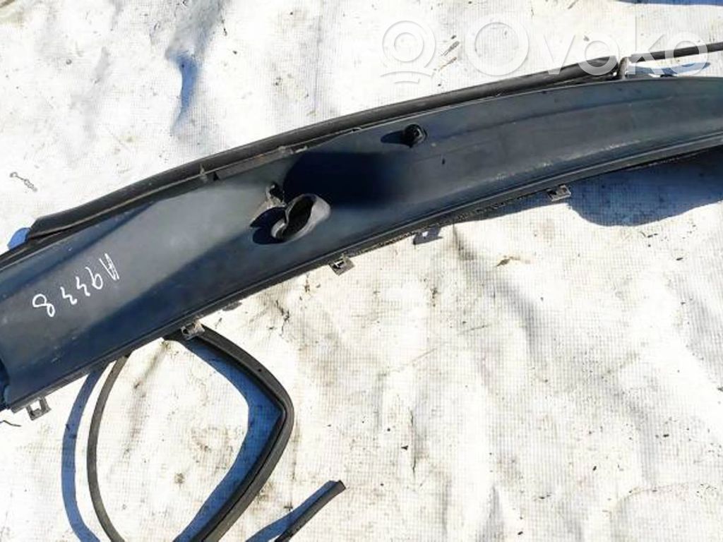 Toyota Aygo AB10 Rivestimento del tergicristallo 