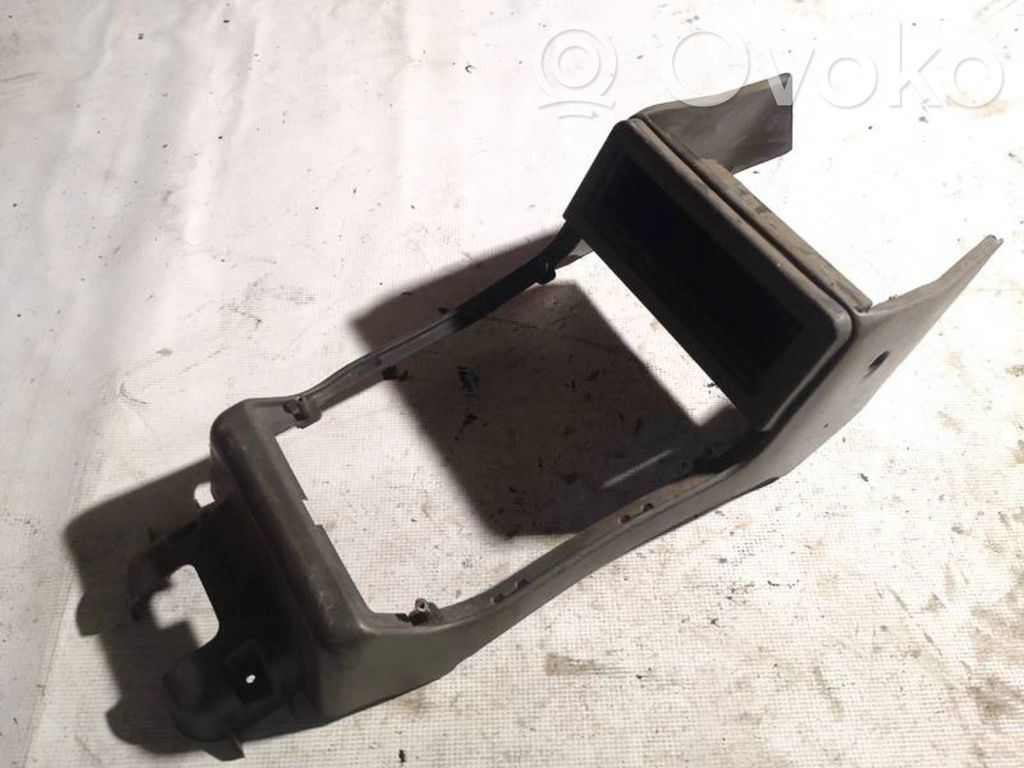 Inne części wnętrza samochodu   MB424018,MB424018