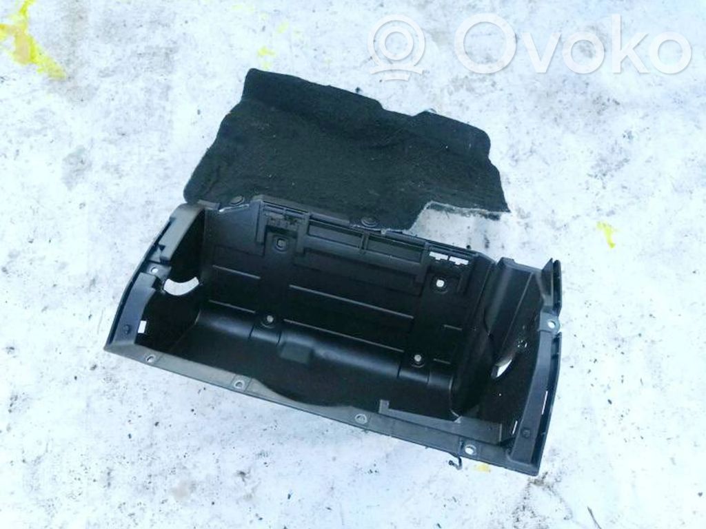 Smart ForFour I Glove box 