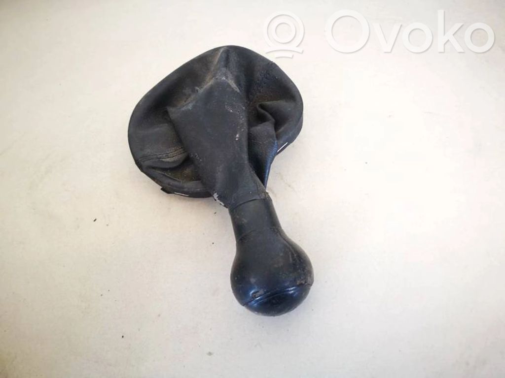 Volkswagen Caddy Rivestimento in pelle/manopola della leva del cambio 