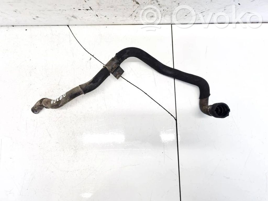 Audi Q7 4L Tuyau de liquide de refroidissement moteur