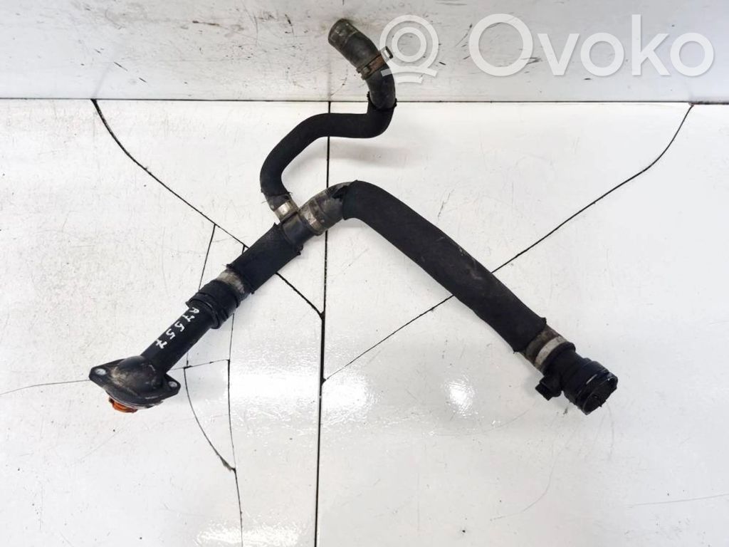 Audi A6 S6 C6 4F Tubo flessibile del liquido di raffreddamento del motore