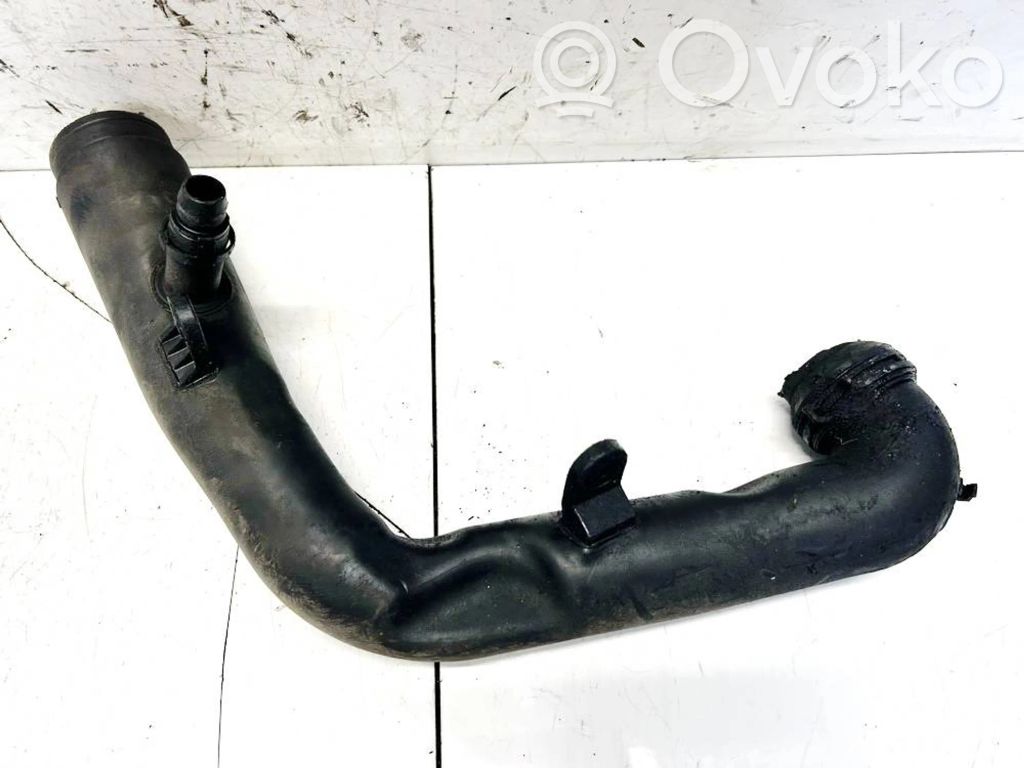 Volkswagen PASSAT B6 Tubo flessibile intercooler