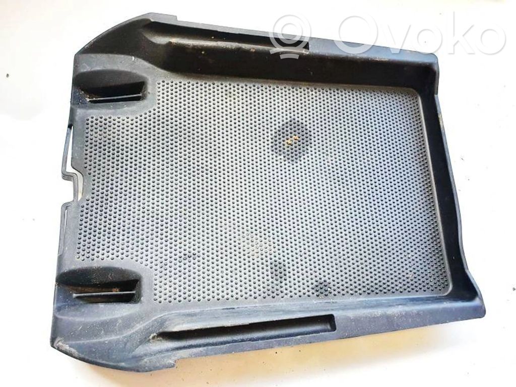 Volvo V50 Otros repuestos del interior 
