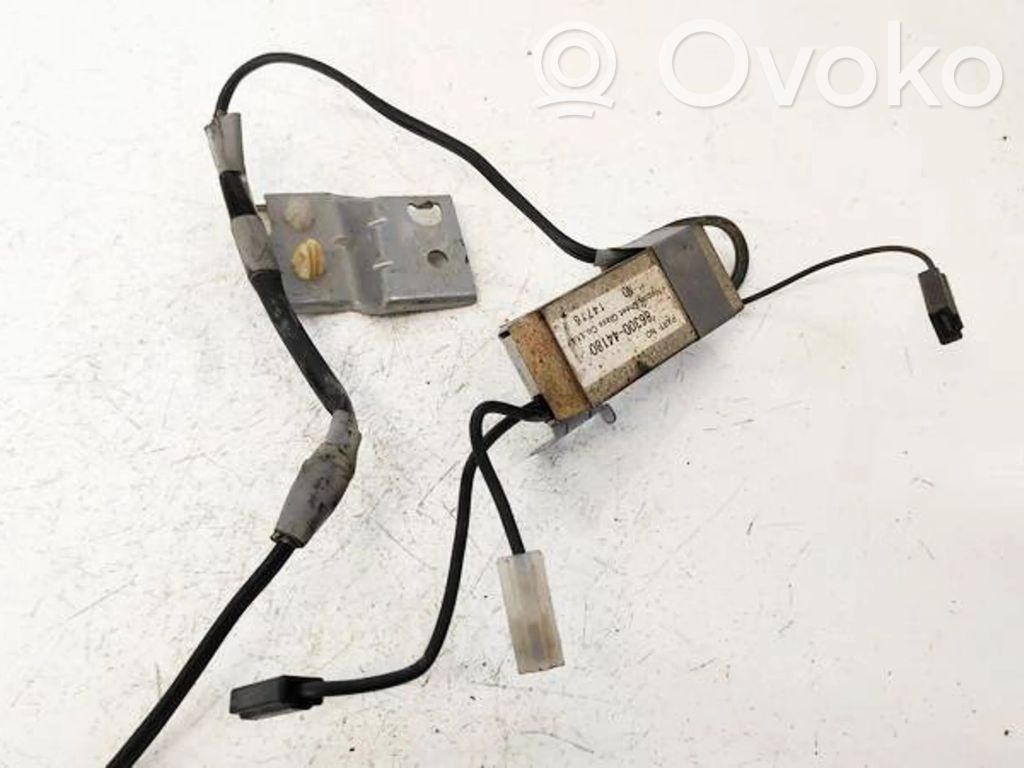 Toyota Avensis Verso Centralina antenna