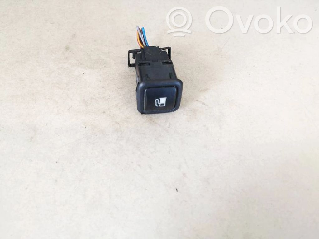 Volkswagen Golf IV Comutator deschidere clapetă rezervor 