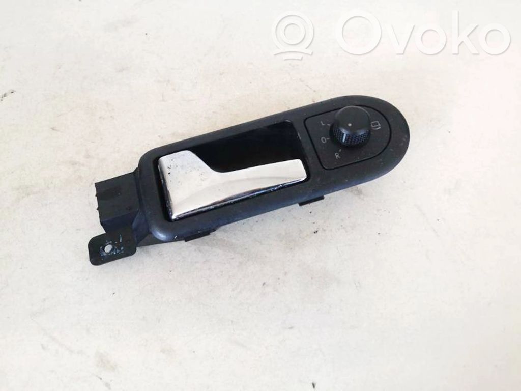 Volkswagen Golf IV Maniglia interna per portiera anteriore 