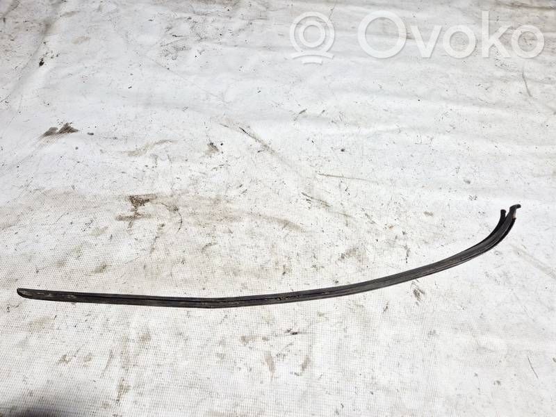 Volkswagen Touran I Podszybie przednie 