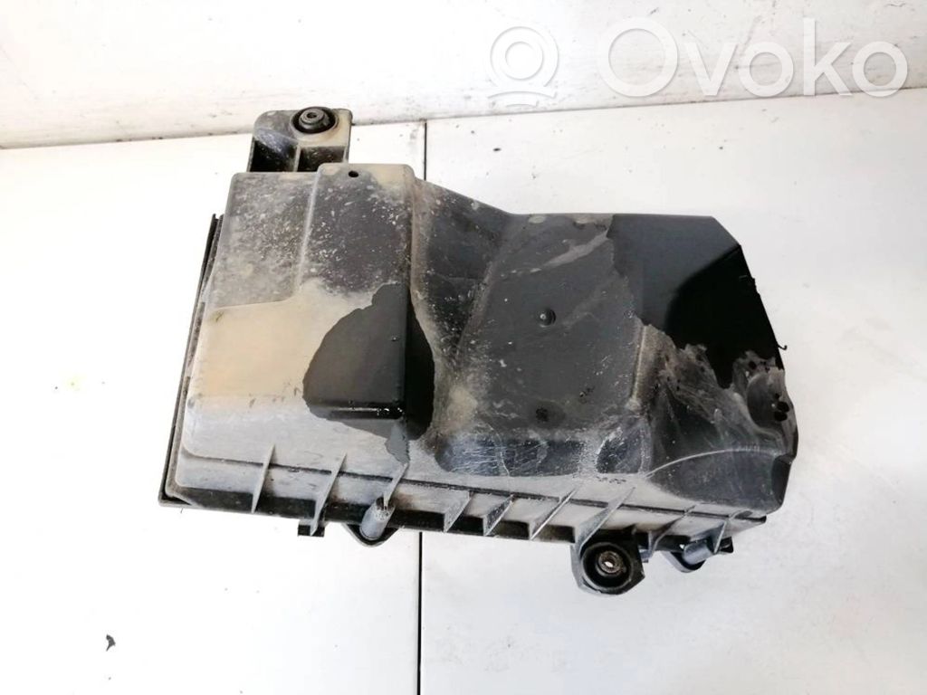 Volkswagen Golf IV Scatola del filtro dell’aria