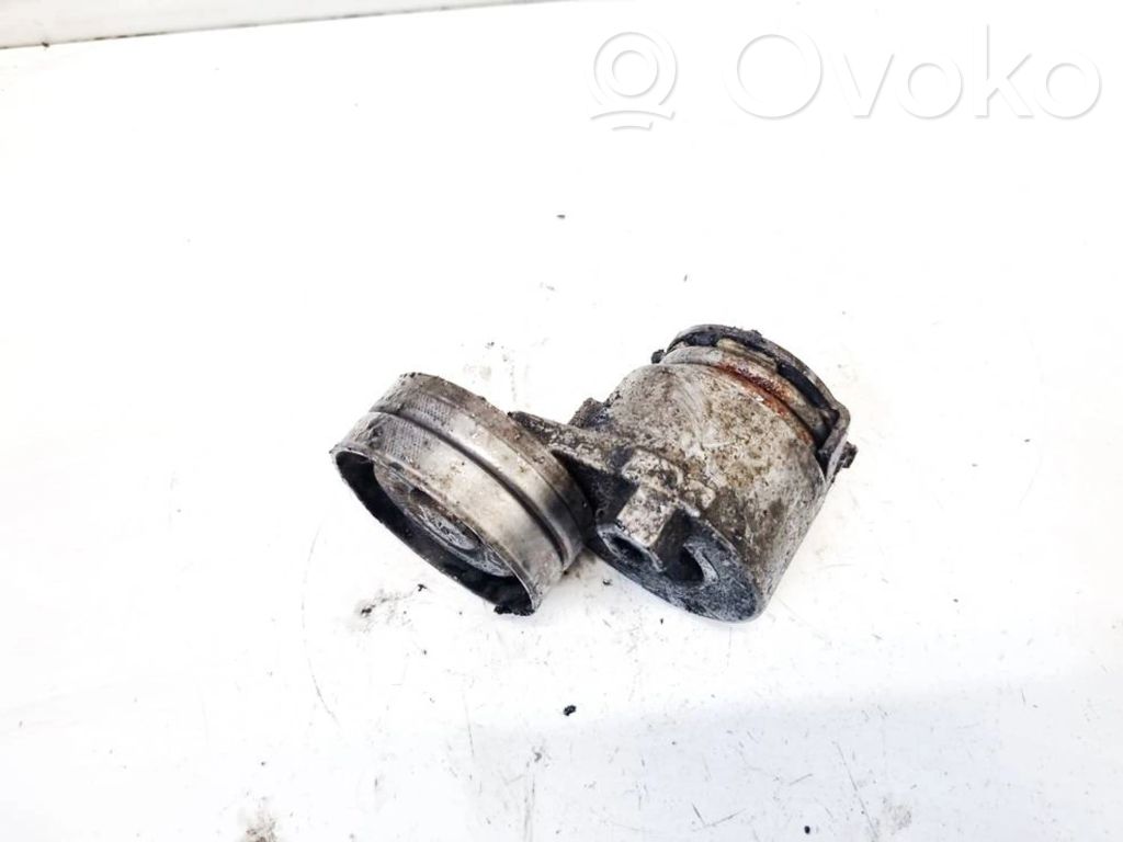Opel Vivaro Tensor de correa del alternador 