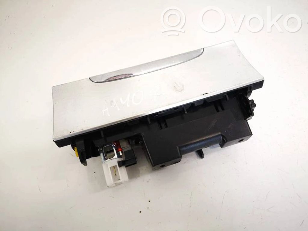 Posacenere auto   3C0863284,3C0857961,3C0857961,3C0863284