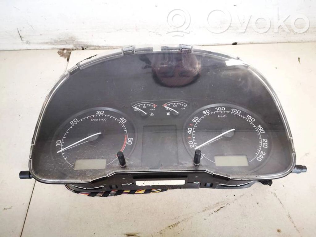 Skoda Octavia Mk1 (1U) Tachimetro (quadro strumenti)