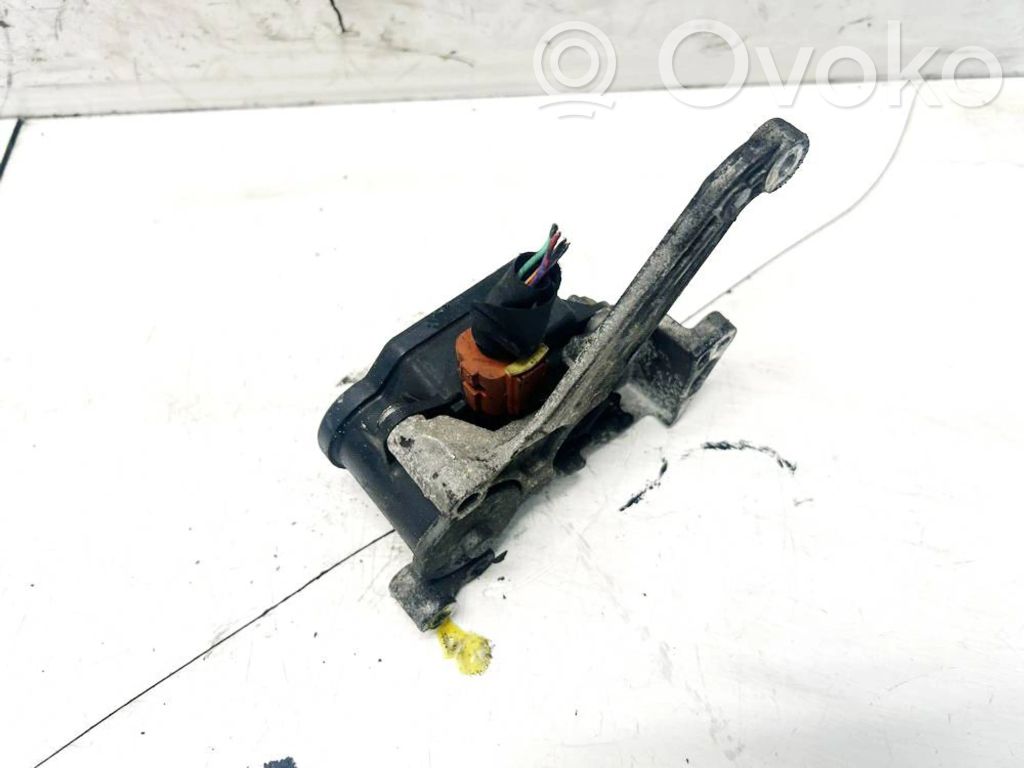 Opel Astra H Attuatore/motore della valvola del collettore di aspirazione