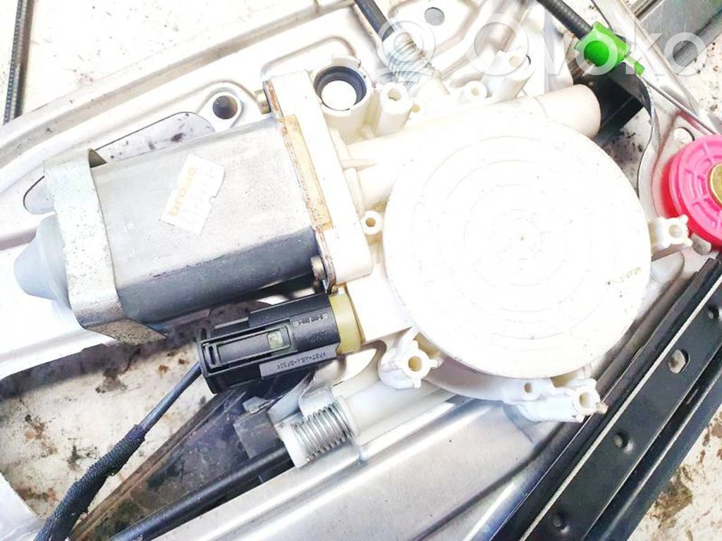 BMW 5 E39 Motor del regulador de la ventanilla de la puerta delantera 
