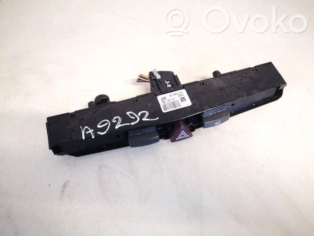 Schalter Warnblinkanlage   13100105,13100105