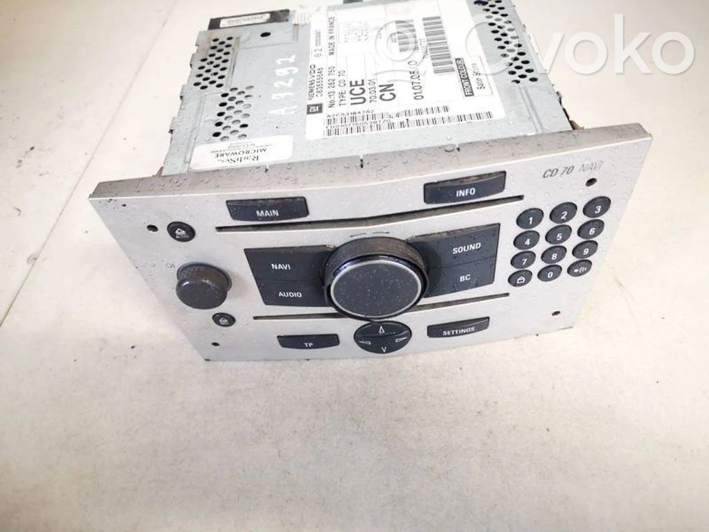 Opel Astra H Panel / Radioodtwarzacz CD/DVD/GPS