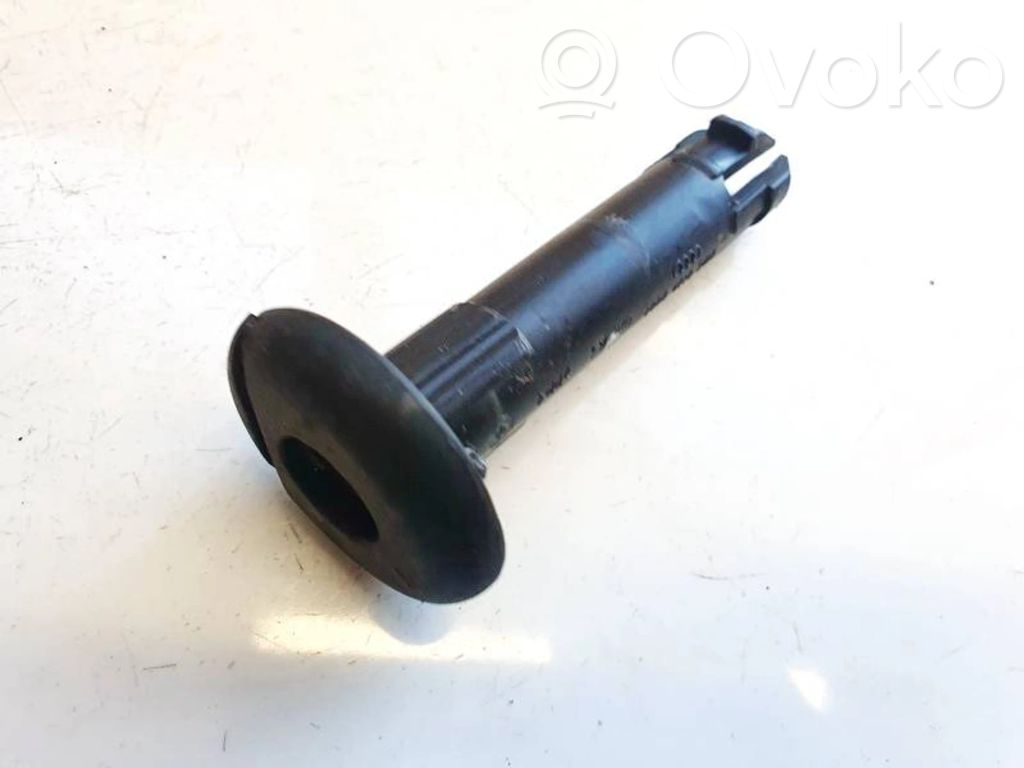 Audi A4 S4 B7 8E 8H Inne części wnętrza samochodu 