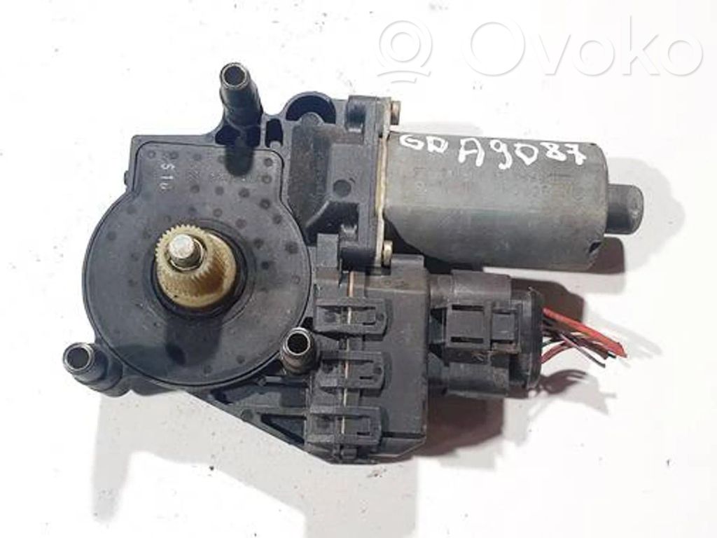 Audi A6 S6 C5 4B Motorino alzacristalli della portiera posteriore