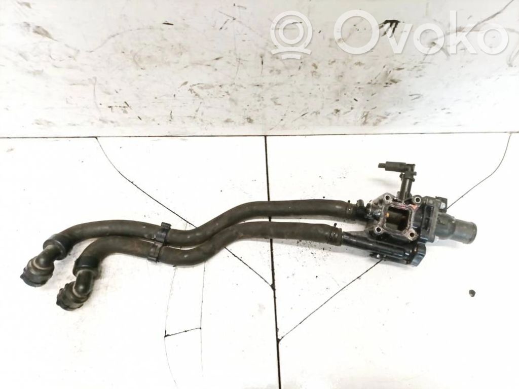 Opel Combo C Tubo flessibile del liquido di raffreddamento del motore 