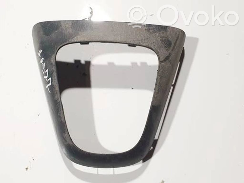 Toyota Corolla Verso E121 Inne części wnętrza samochodu 