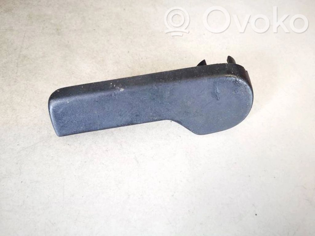 Volkswagen Golf V Rączka / Uchwyt otwierania pokrywy przedniej / maski silnika