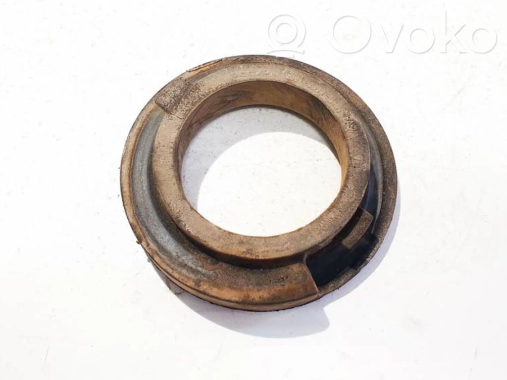 Molla elicoidale anteriore con cuscinetti in gomma   6G915599BAA,6G915599BAA,6G915599BAA,6G915599BAA