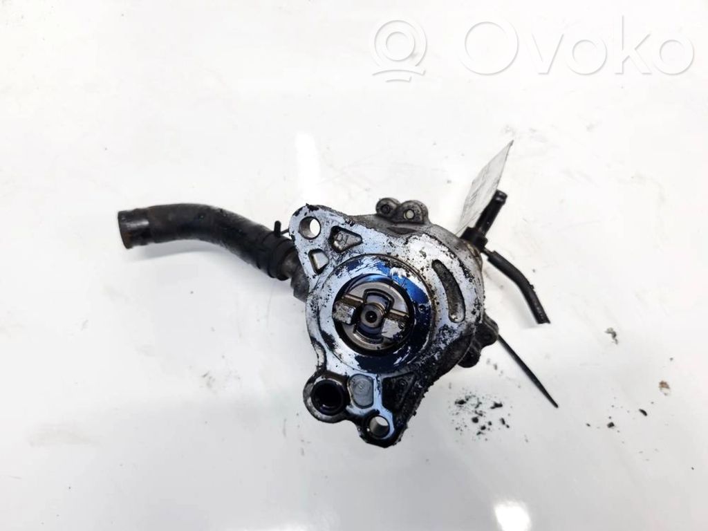 Toyota Avensis Verso Pompe à vide