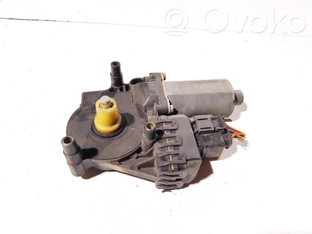 Audi A6 S6 C5 4B Motorino alzacristalli della portiera posteriore