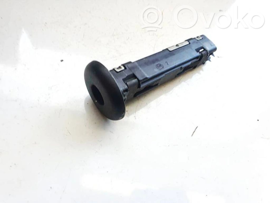 Volkswagen PASSAT B6 Altra parte interiore