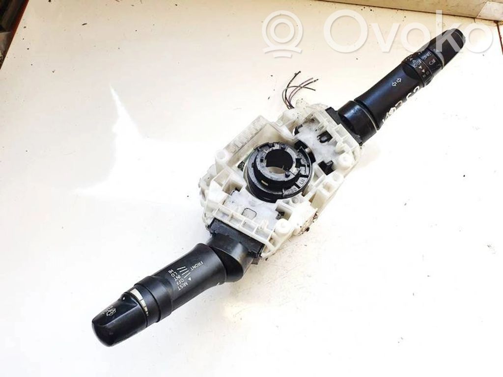 Mitsubishi Lancer X Commodo, commande essuie-glace/phare 