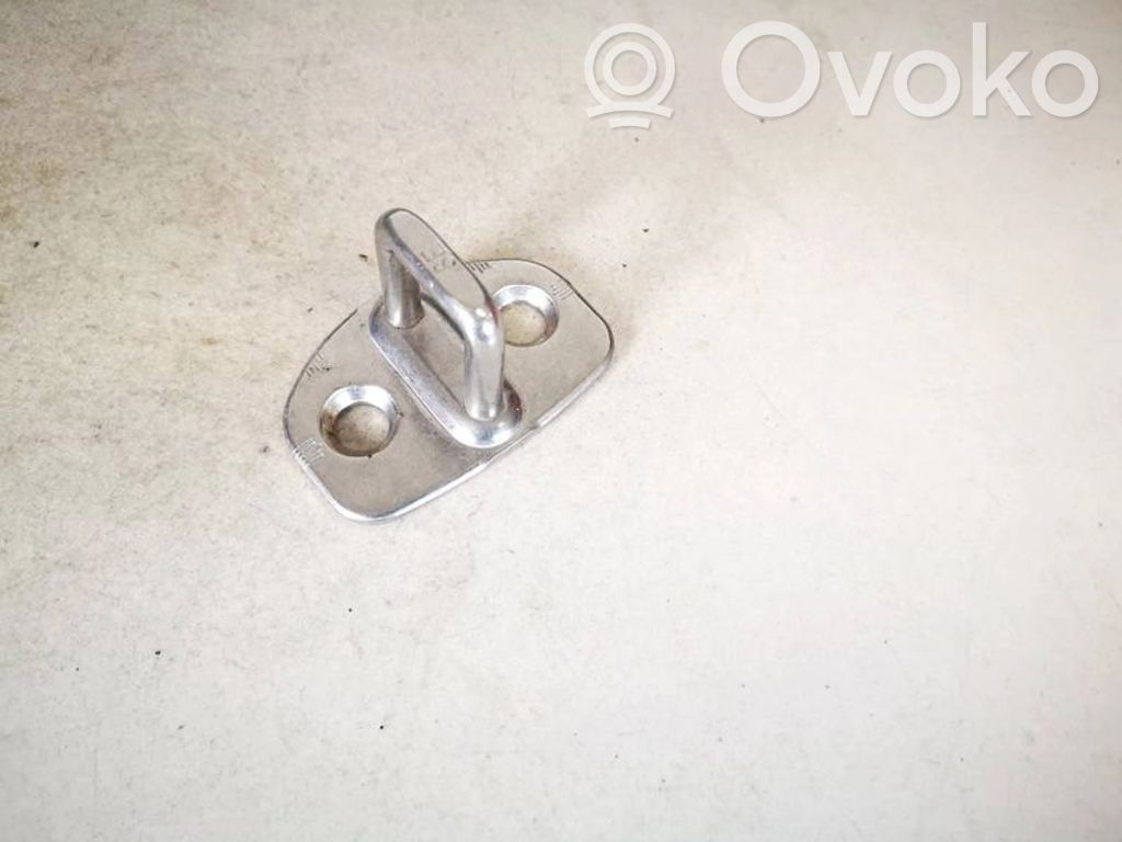 Muu ulkopuolen osa   8E0837033,8E0837033