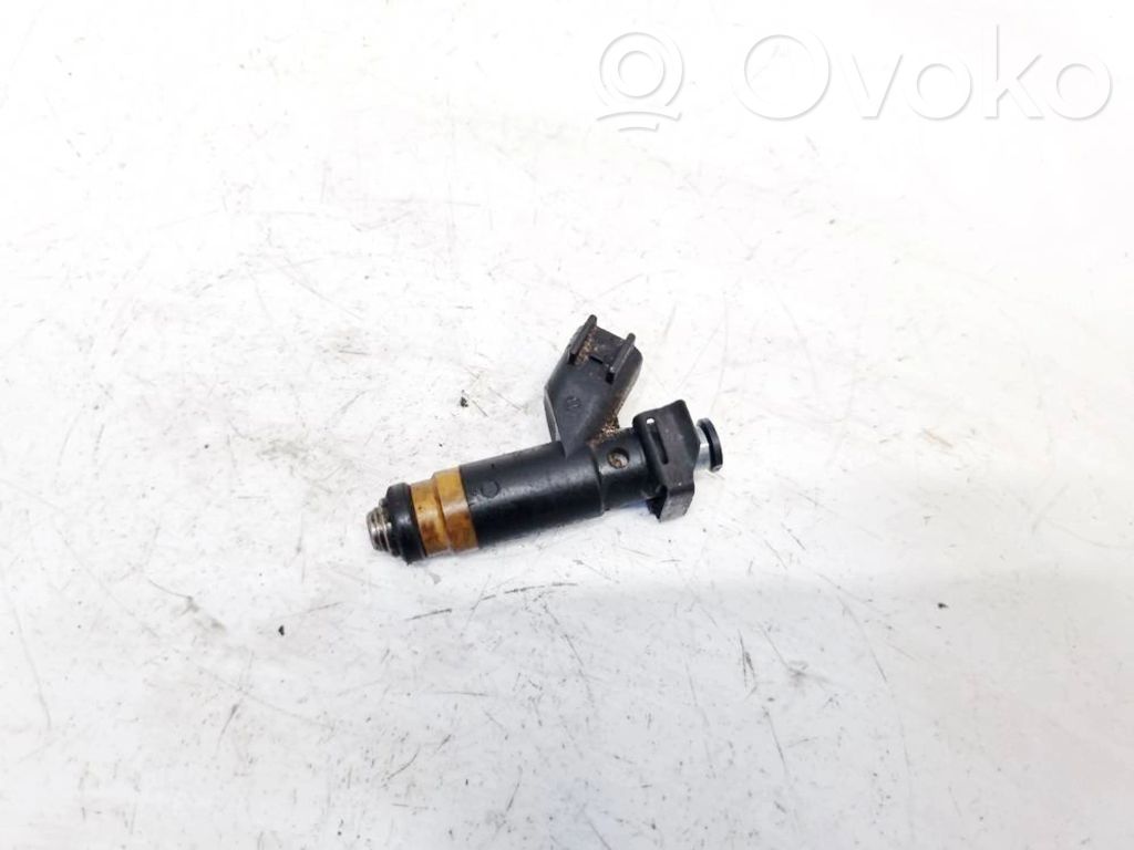 Chrysler 300M Injector combustibil 