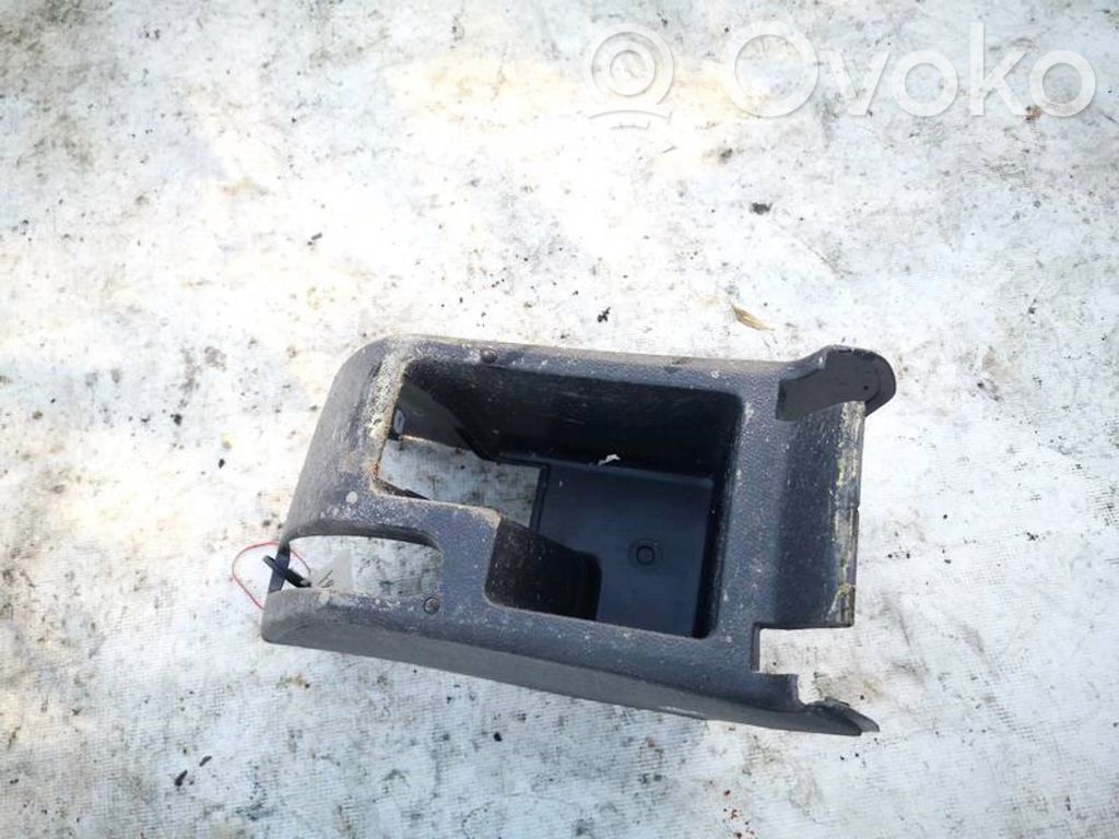 Volkswagen Golf V Kita salono detalė 
