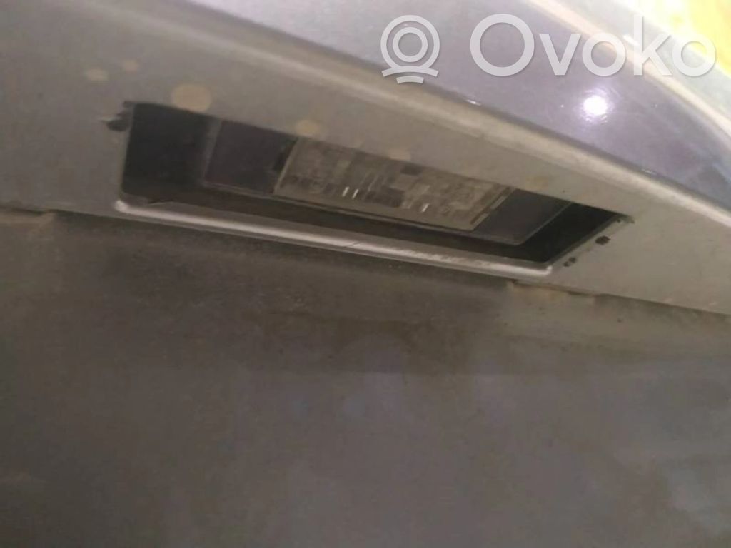 Éclairage de plaque d'immatriculation