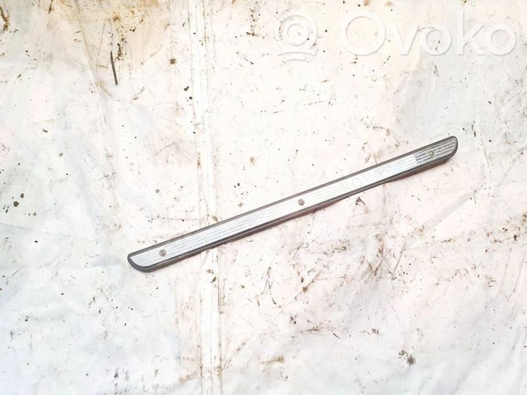Capac prag spate   R35DR,R35DR