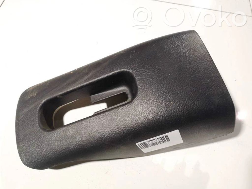 Toyota Corolla Verso AR10 Vairo ašies apdaila 