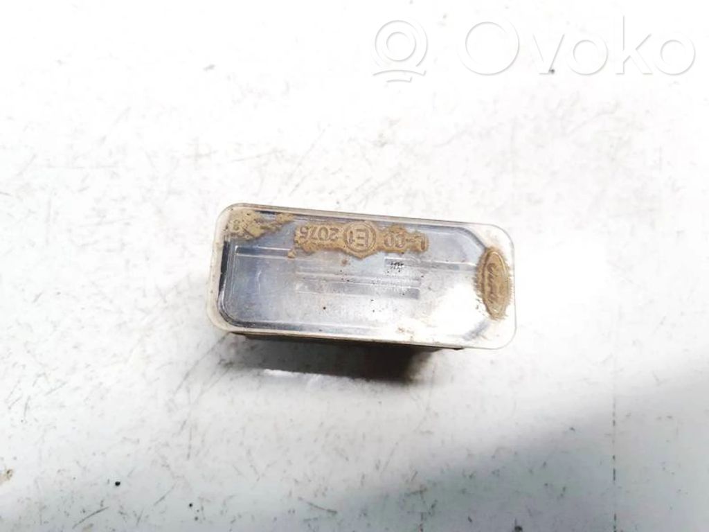 Lámpara/piloto de matrícula   L00,L00,L00L00E12075,E12075,L00,L00