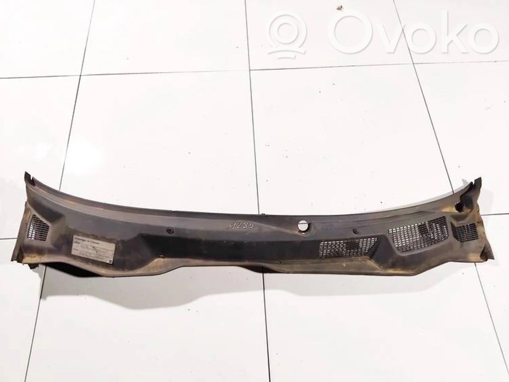 Opel Astra G Apărătoare ștergătoare 