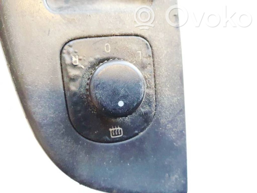 Volkswagen Golf V Comutator oglinzi laterale 