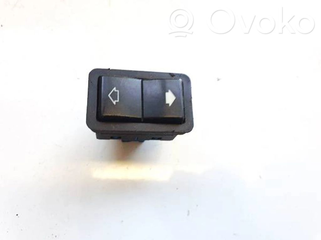 Electric window control switch   8368932,8368932