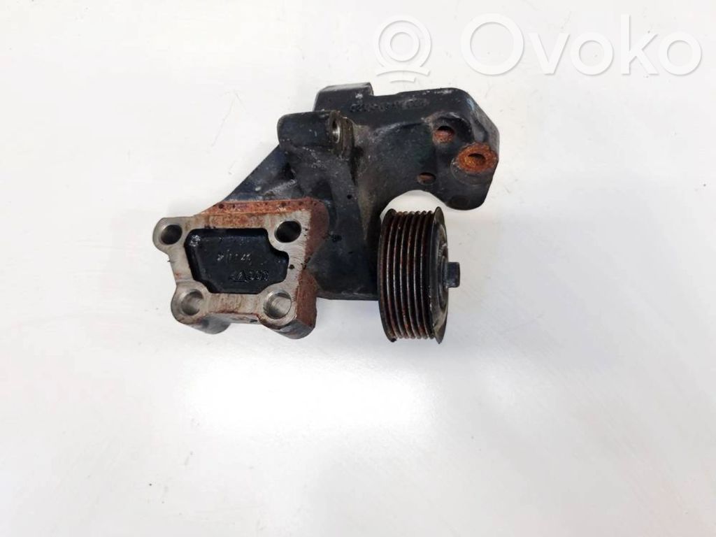 Toyota Avensis T270 Suport motor 