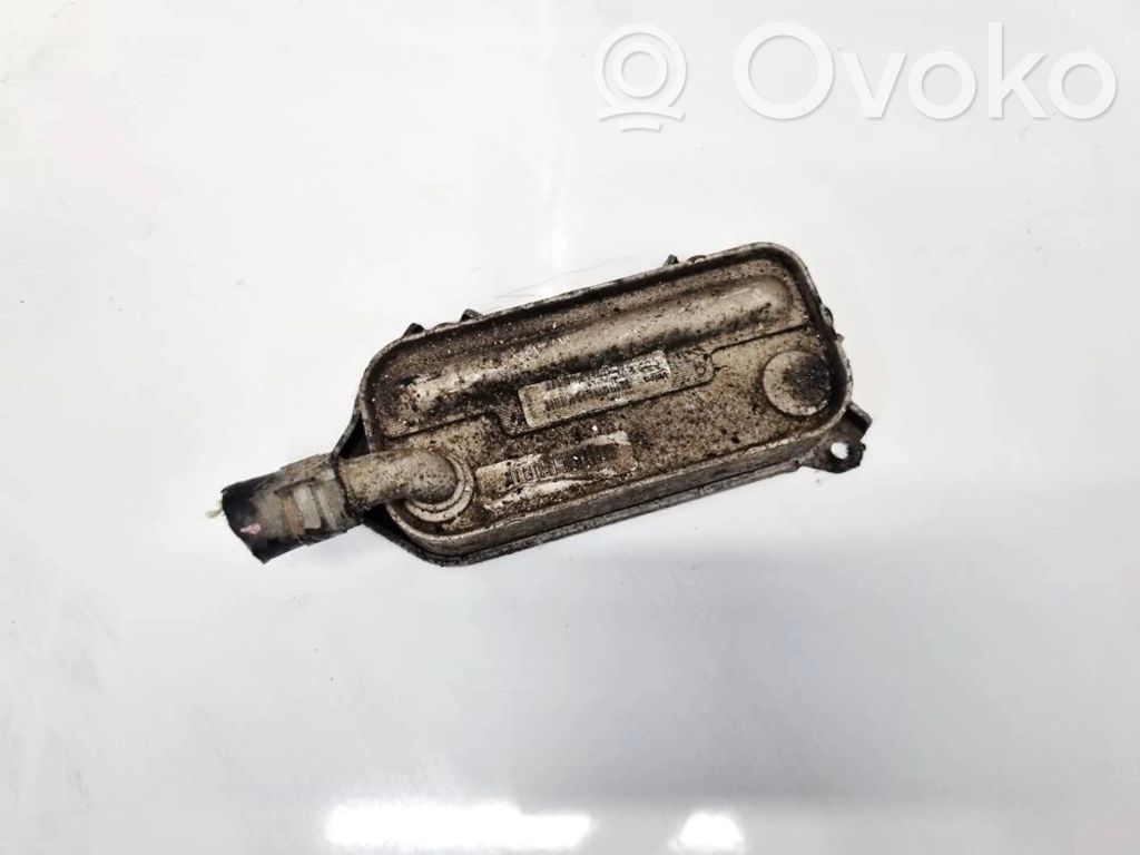 Toyota Avensis T270 Radiator ulei motor 